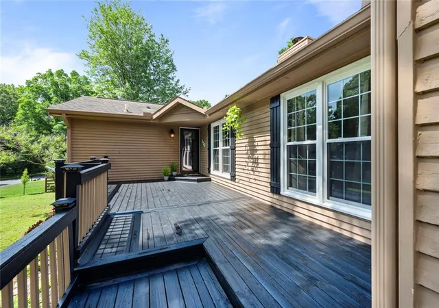 5th image of 330 Chaffin Ridge Ct, Roswell, GA 30075 | MLS# 7795074