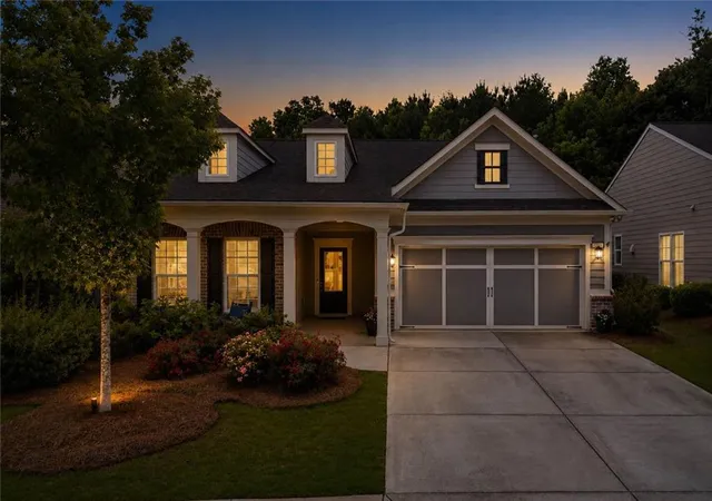 2nd image of 227 Windsor Park Dr, Woodstock, GA 30188 | MLS# 7770492