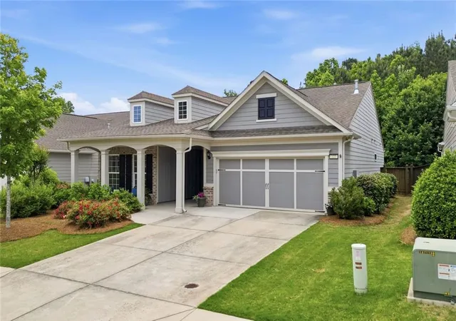 3rd image of 227 Windsor Park Dr, Woodstock, GA 30188 | MLS# 7770492