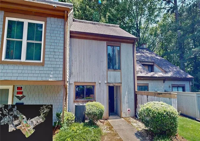 2nd image of 50 Willowick Ct, Lithonia, GA 30038 | MLS# 7812203