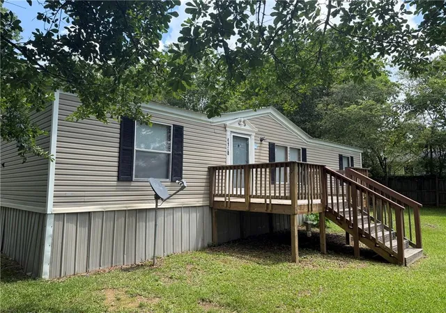 Homes for sale in Gainesville, GA | 4128 Price Rd, Gainesville, GA 30506 | MLS# 7786441