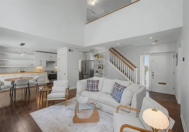 4th image of 1323 S Ponce De Leon Ave Ne #1323, Atlanta, GA 30306 | MLS# 7813436