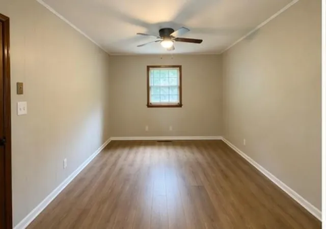 Photo 4 of Sale Pending at 1185 Tillman St NW, Conyers, GA 30012 | MLS# 7764384 | Listing updated on 2026-09-09