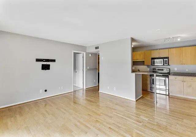 1st image of 3501 Roswell Rd Ne #108, Atlanta, GA 30305 | MLS# 6893566