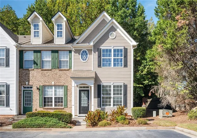 Townhouse for sale at 1321 Penhurst Dr, Lawrenceville, GA 30043 | MLS# 7860554