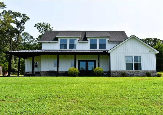 Photo 1 of Single family home for sale at 533 Lively Rd, Waco, GA 30182 | MLS# 7739838 | Listing updated on 2026-09-09