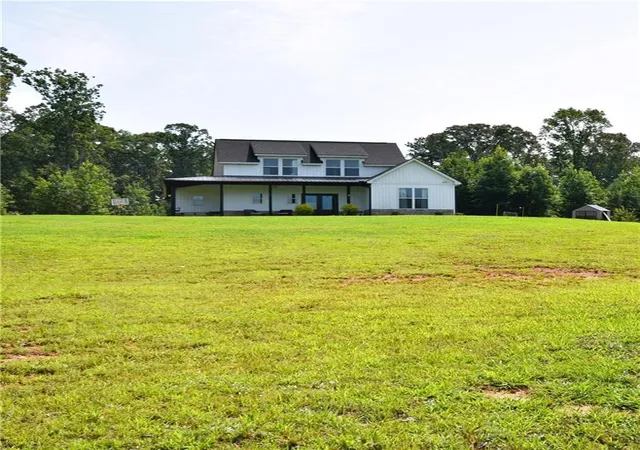 Photo 2 of Single family home for sale at 533 Lively Rd, Waco, GA 30182 | MLS# 7739838 | Listing updated on 2026-09-09