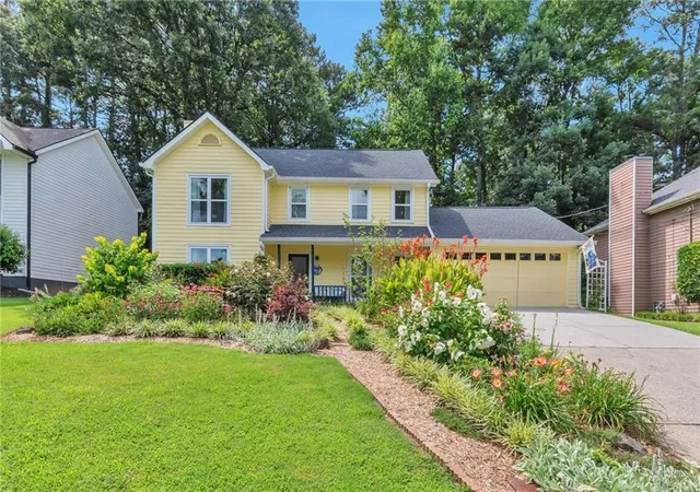 Photo 1 of Single family home for sale at 6697 Gunstock Ln, Tucker, GA 30084 | MLS# 7808644 | Listing updated on 2026-10-04