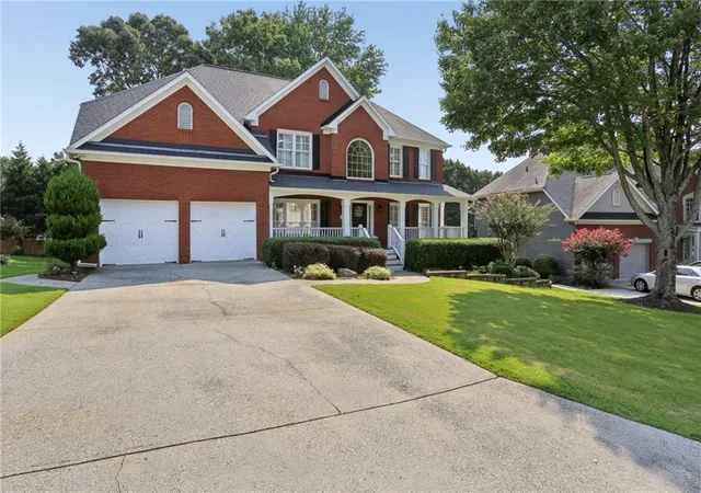 2nd image of 2059 Sugar Springs Dr, Lawrenceville, GA 30043 | MLS# 7812820