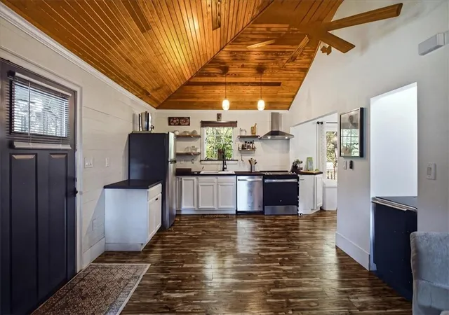 Photo 4 of Single family home for sale at 1945 Nw Baker Rd, Atlanta, GA 30318 | MLS# 7827241 | Listing updated on 2026-09-22