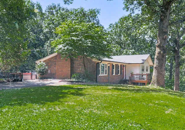 Photo 2 of Single family home for sale at 132 Little Brk Dr, Woodstock, GA 30188 | MLS# 7812630 | Listing updated on 2026-08-30