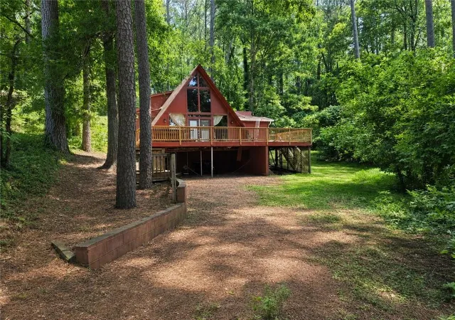 1st image of 1600 Loch Lomond Trl Sw, Atlanta, GA 30331 | MLS# 7816204