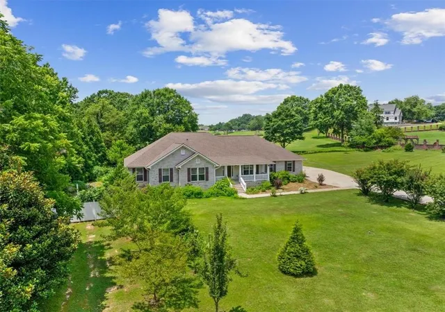 2nd image of 456 Fields Ferry Dr Ne, Calhoun, GA 30701 | MLS# 7799846