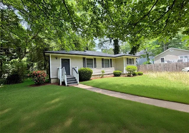 Homes for sale in Atlanta, GA | 2233 Park Ter, Atlanta, GA 30337 | MLS# 7764699