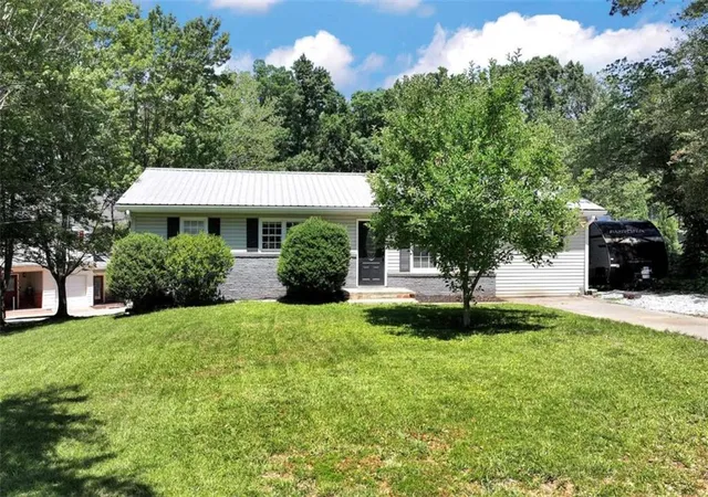 1st image of 295 Tower Heights Rd, Gainesville, GA 30501 | MLS# 7824279