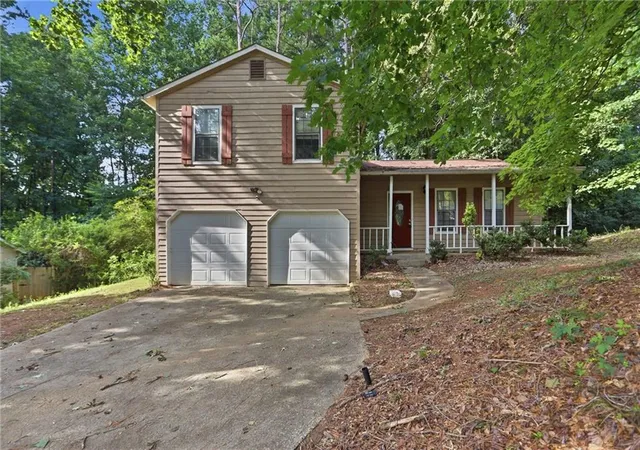 Photo 2 of Single family home for sale at 5389 Martins Xing Rd, Stone Mountain, GA 30088 | MLS# 7789291 | Listing updated on 2026-08-20