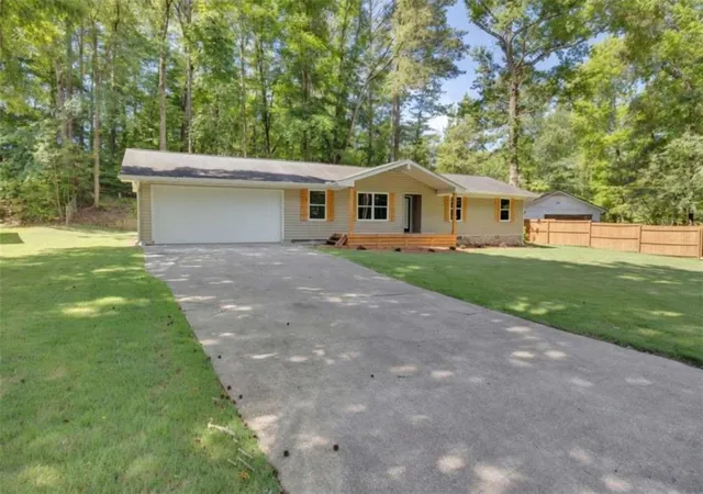 2nd image of 6156 Cherry Valley Dr, Covington, GA 30014 | MLS# 7794465