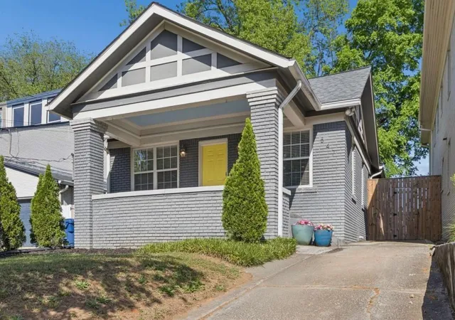 Photo 1 of Single family home for sale at 547 Parkway Dr Ne, Atlanta, GA 30308 | MLS# 7828586 | Listing updated on 2026-09-03