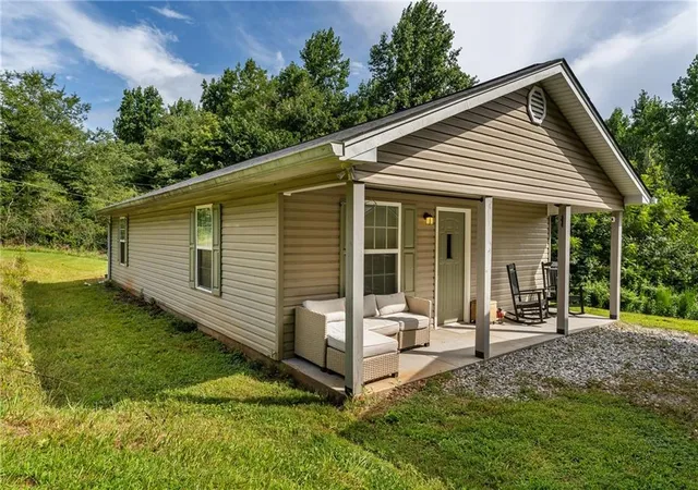 Photo 1 of Single family home for sale at 234 Jim Pruitt Rd, Dahlonega, GA 30533 | MLS# 7811684 | Listing updated on 2026-08-11