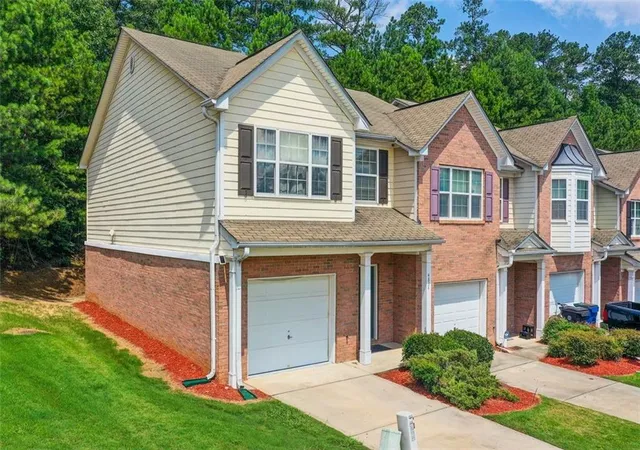 2nd image of 4834 W Park Cir, Atlanta, GA 30349 | MLS# 7800143