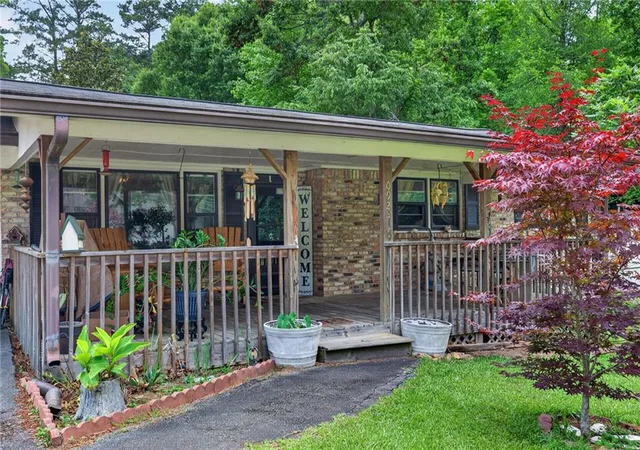 Homes for sale in Marietta, GA | 3092 Hicks Rd Sw, Marietta, GA 30060 | MLS# 7785640