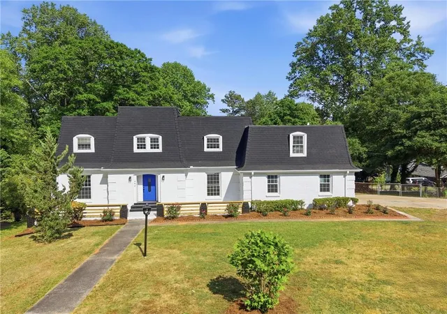 Photo 1 of Single family home for sale at 492 S Susan Crk Dr, Stone Mountain, GA 30083 | MLS# 7817458 | Listing updated on 2026-09-06