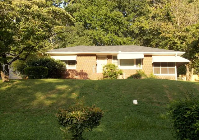 Photo 1 of Sale Pending at 938 Gresham Ave Se, Atlanta, GA 30316 | MLS# 7789910 | Listing updated on 2026-10-19
