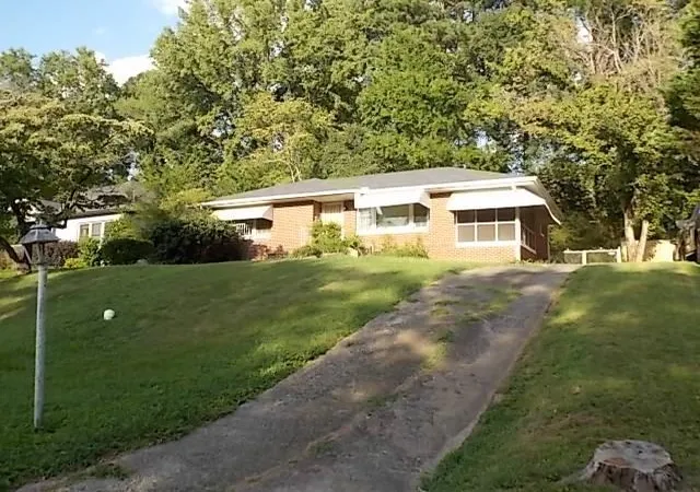 Photo 2 of Sale Pending at 938 Gresham Ave SE, Atlanta, GA 30316 | MLS# 7789910 | Listing updated on 2026-10-19