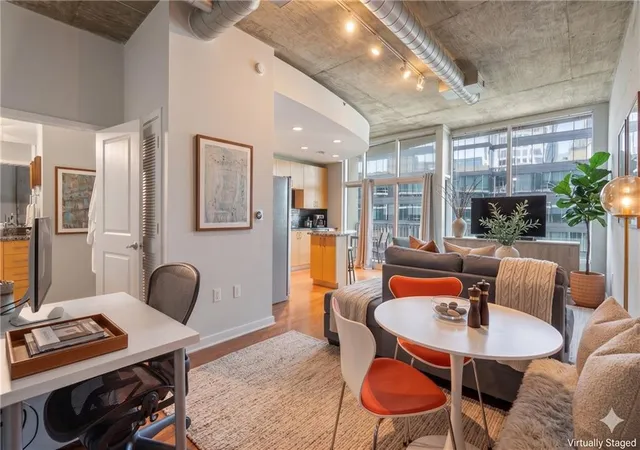 3rd image of 923 Peachtree St Ne #1827, Atlanta, GA 30309 | MLS# 7753086