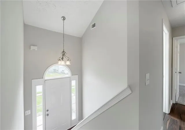 Photo 4 of Sale Pending at 7281 Sandpiper Way, Riverdale, GA 30274 | MLS# 7813842 | Listing updated on 2026-09-02
