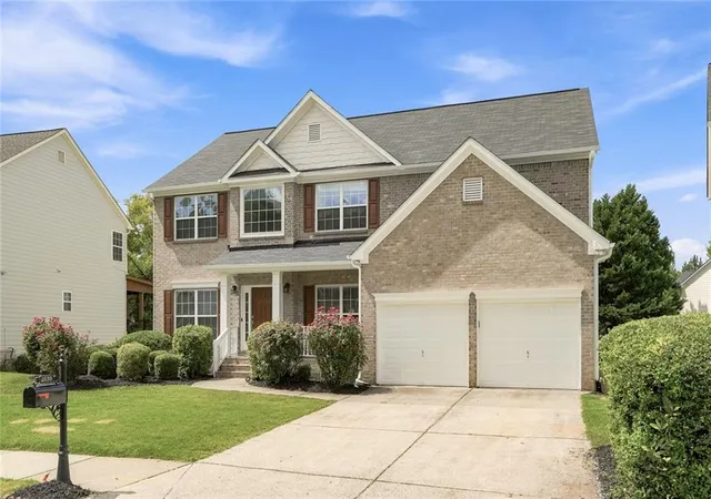 Photo 2 of Single family home for sale at 2530 Wainwright Way, Cumming, GA 30041 | MLS# 7799581 | Listing updated on 2026-09-12
