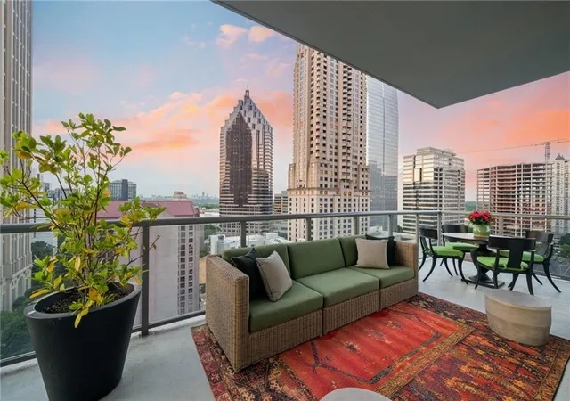 Photo 3 of Condo for sale at 40 12th Street NE #1603, Atlanta, GA 30309 | MLS# 7776590 | Listing updated on 2026-09-25