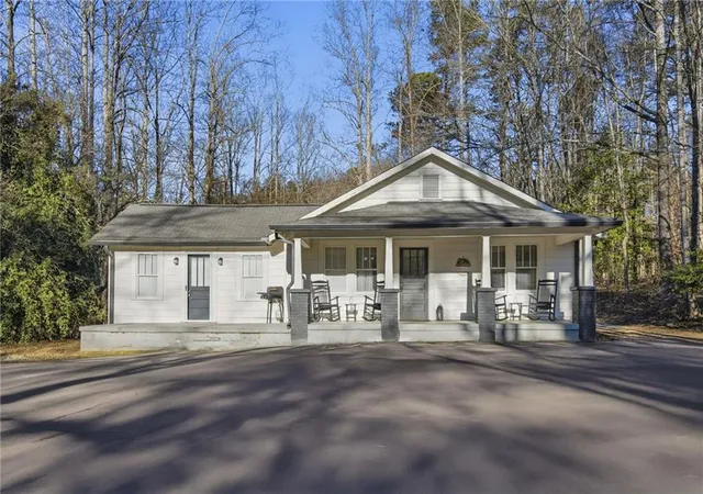 Homes for sale in Dahlonega, GA | 1374 Dawsonville Hwy, Dahlonega, GA 30533 | MLS# 7707776