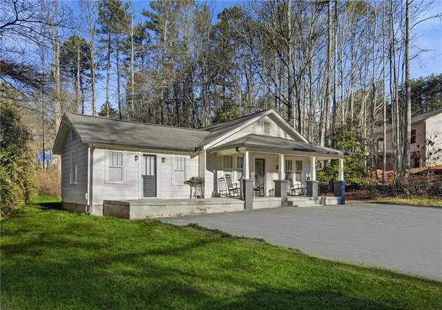 Homes for sale in Dahlonega, GA | 1374 Dawsonville Hwy, Dahlonega, GA 30533 | MLS# 7707776