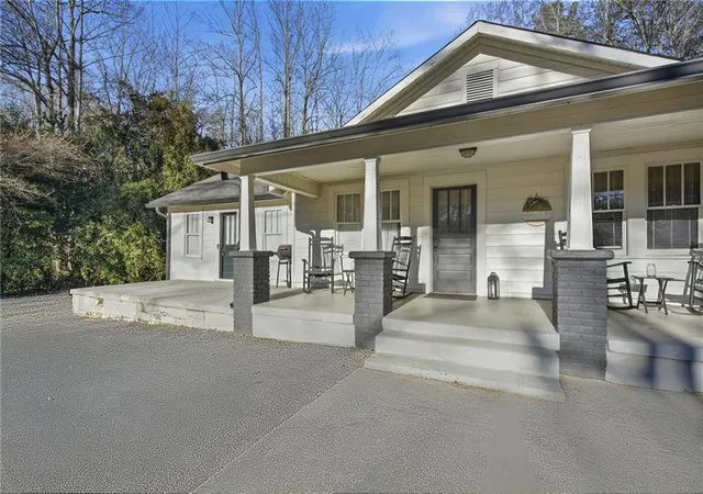 Homes for sale in Dahlonega, GA | 1374 Dawsonville Hwy, Dahlonega, GA 30533 | MLS# 7707776