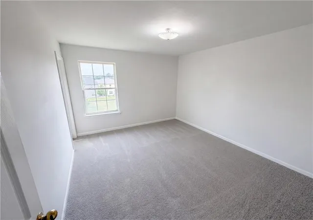 4th image of 6126 Hickory Lane Dr, Union City, GA 30291 | MLS# 7776705