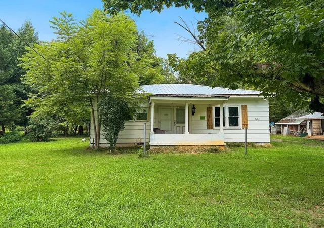 1st image of 3085 Us 41, Calhoun, GA 30701 | MLS# 7809155
