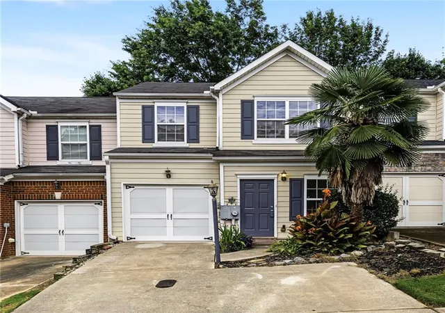 1st image of 834 Ash St, Canton, GA 30114 | MLS# 7805831