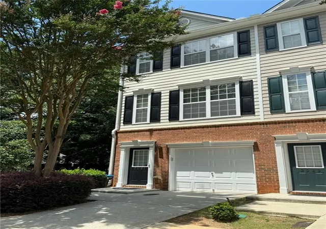 1st image of 2101 Dillard Xing, Tucker, GA 30084 | MLS# 7803910