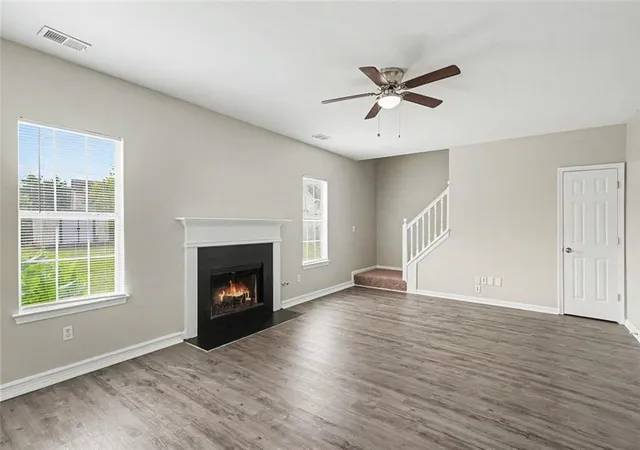 Photo 3 of Single family home for sale at 2909 Crabapple Cir SE, Conyers, GA 30013 | MLS# 7790760 | Listing updated on 2026-10-08