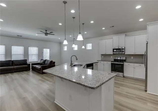 5th image of 381 Eagles Bluff Wy, Hoschton, GA 30548 | MLS# 7774680