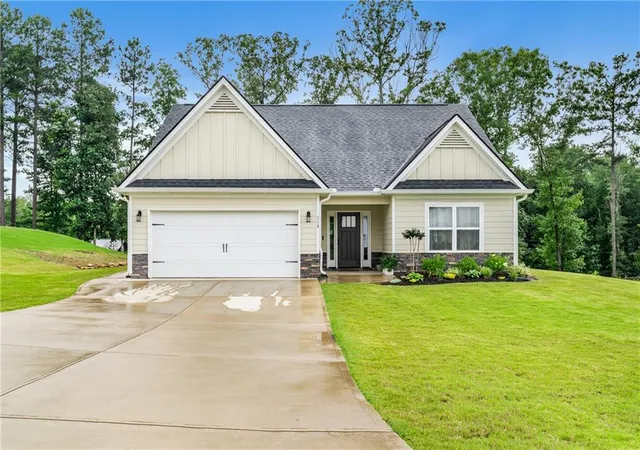 Homes for sale in Rockmart, GA | 118 Whitley Xing, Rockmart, GA 30153 | MLS# 7790930