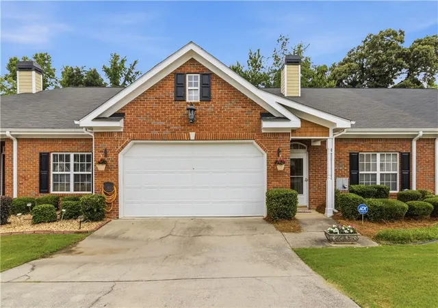 Homes for sale in Lithia Springs, GA | 2510 Rosehill Cir, Lithia Springs, GA 30122 | MLS# 7795887