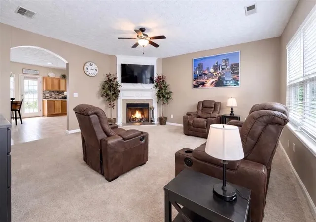 Photo 2 of Townhouse for sale at 6198 Shls Loop, Union City, GA 30291 | MLS# 7780351 | Listing updated on 2026-06-02