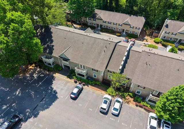 Photo 38 of Condo for sale at 6900 Roswell Rd #Q6, Sandy Springs, GA 30328 | MLS# 7761691 | Listing updated on 2026-09-04
