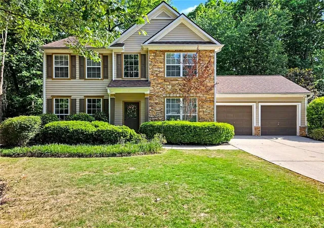 1st image of 332 Chamberlyn Ln, Hiram, GA 30141 | MLS# 7794894
