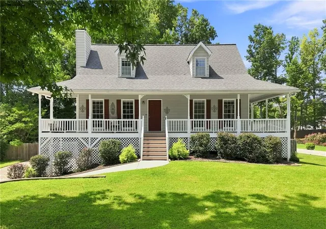 3rd image of 90 Maplewood Ln, Acworth, GA 30101 | MLS# 7825879