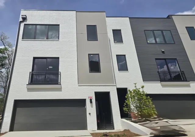 1st image of 420 Cedar Dust Dr, Decatur, GA 30030 | MLS# 7747892