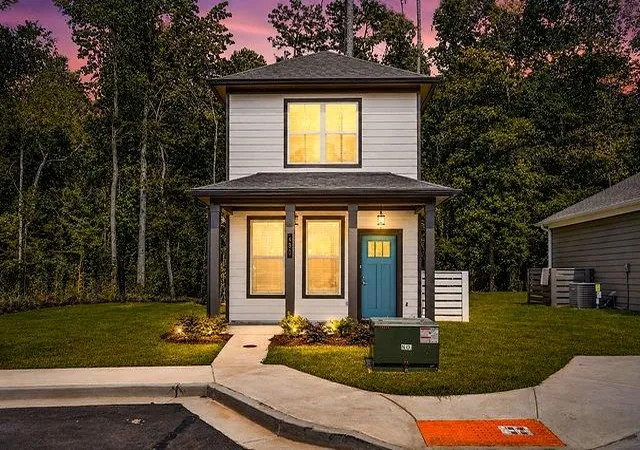 Photo 2 of Single family home for sale at 430 Dempsey Dr, Fayetteville, GA 30214 | MLS# 7830259 | Listing updated on 2026-09-08