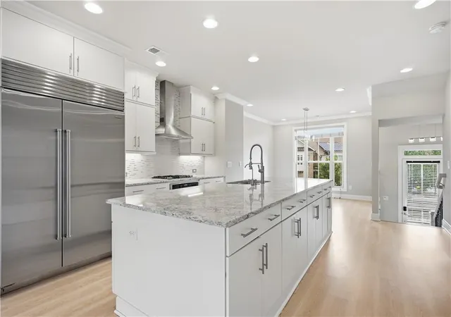 Photo 3 of Townhouse for sale at 2217 Parkside Glen View #221, Duluth, GA 30097 | MLS# 7795950 | Listing updated on 2026-09-11